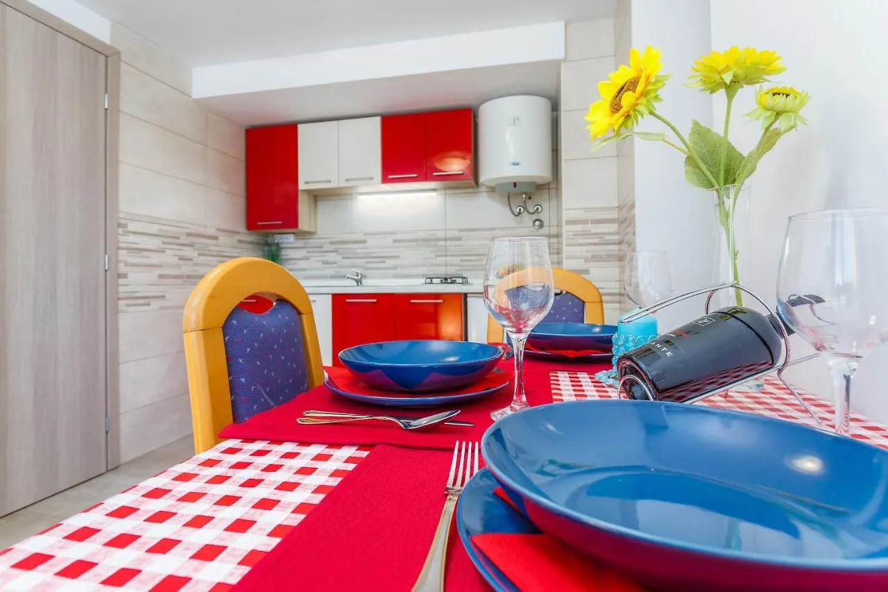 Apartment Mirela Krk Town