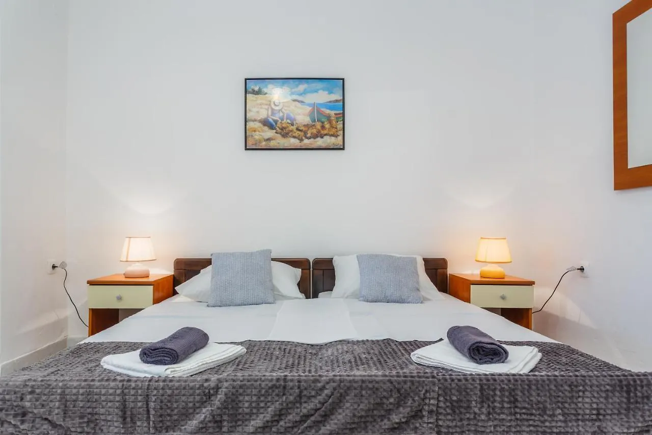 Apartment Mirela Krk Town