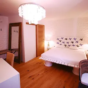 4* Hotel Boutique Placa